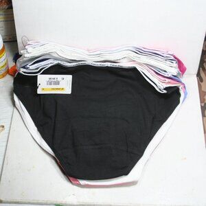 Calvin Klein Women's briefs size:M  10 pieces assorted colors new
